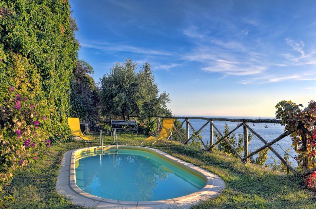 Villa Ad Майори Экстерьер фото